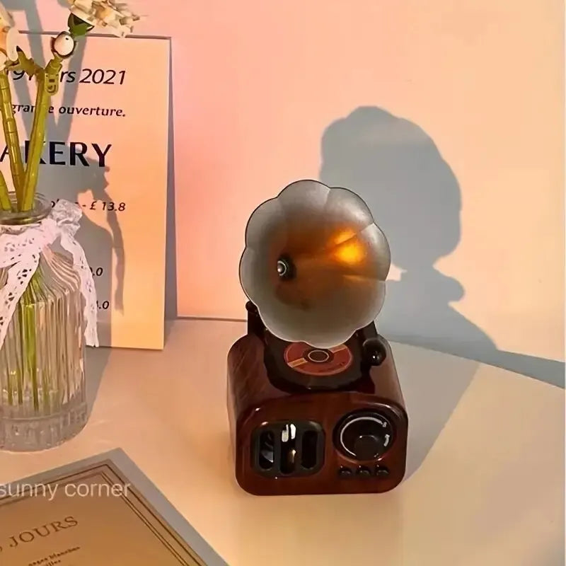 1pc, Music Box, Retro Phonograph Music Box Decoration Ornament Musical Box Table Desk Decoration Valentine's Day Gifts Design & Casa