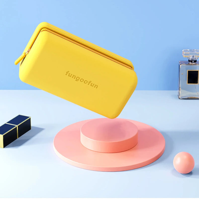 2024 Makeup Bag Large Capacity Waterproof EVA Makeup Organizer Bag Zipper Tote Luggage Pouch for Unisex Handbag Briefcase Design & Casa