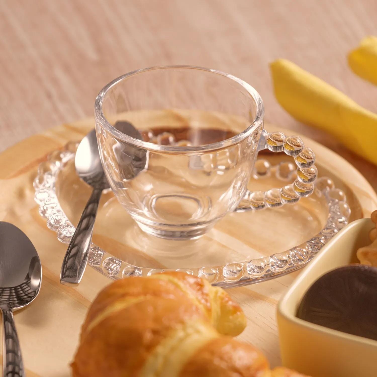 Conjunto 4 Xícaras de Chá de Cristal com Pires Coração Pearl 180ml - Wolff Design & Casa