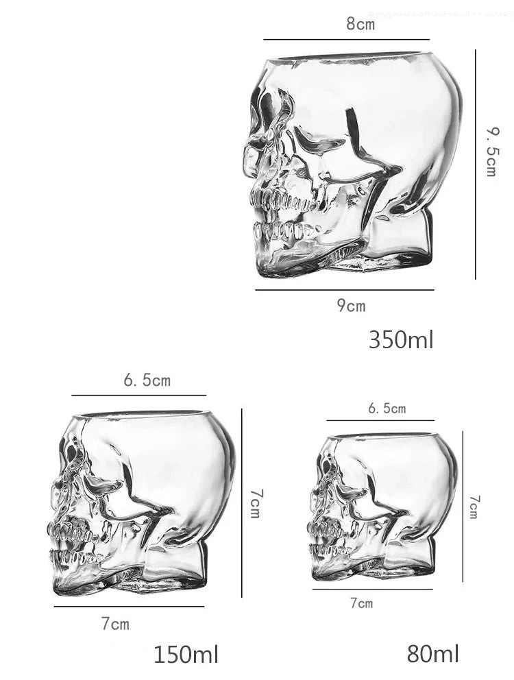 Copo em Formato Caveira de Vidro para Bebidas Coleção Utilidades - Copo em Formato Caveira de Vidro para Bebidas Design & Casa