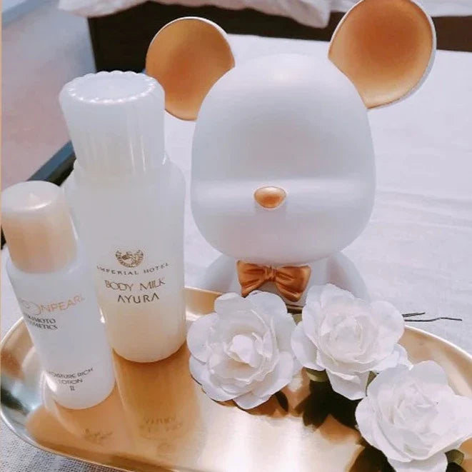 Escultura Decorativa Com Bandeja Para Objetos Resina Branco Escultura Decorativa Com Bandeja Para Objetos Resina Branco LightHousi