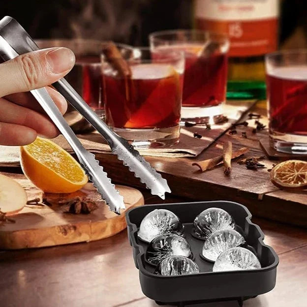 Formas de Gelo Preta de Silicone Com Tampa Forma de Gelo Preta de Silicone Com Tampa LightHousi