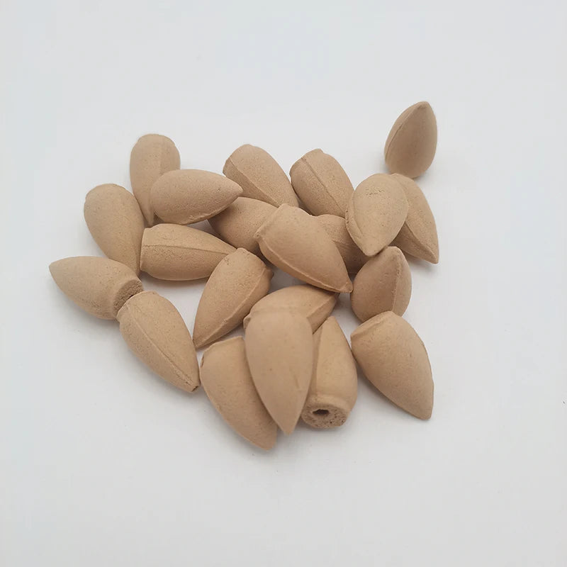 Incenso em Resina Várias Frangâncias Coleção Saúde e Bem Estar - Incensos em Vários Tipos de Fragrância no Formato de Cone Design & Casa Sândalo 10 Peças
