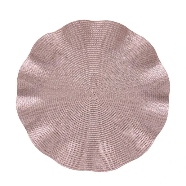 Jogo Americano Rosé com Bordas Onduladas Coleção Mesa Posta- Jogo Americano Rosé com Bordas Onduladas Design & Casa