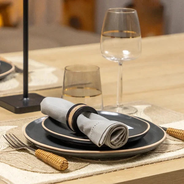 Jogo com 6 Taças Premium Duo Filetada a Ouro 430ml Coleção Mesa Posta> Taças- Taça Elegante em Vidro Filete de Ouro 430ml Design & Casa