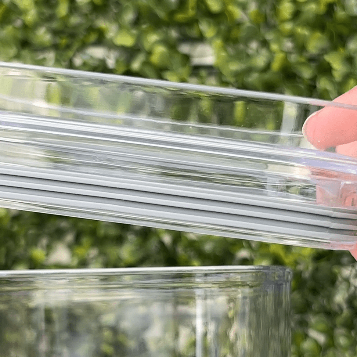 Kit 2 Potes Hermético Quadrado Tripla Vedação 1,4 L Coleção Potes Herméticos- Hermético Quadrado Tripla Vedação 1,4 L Design & Casa