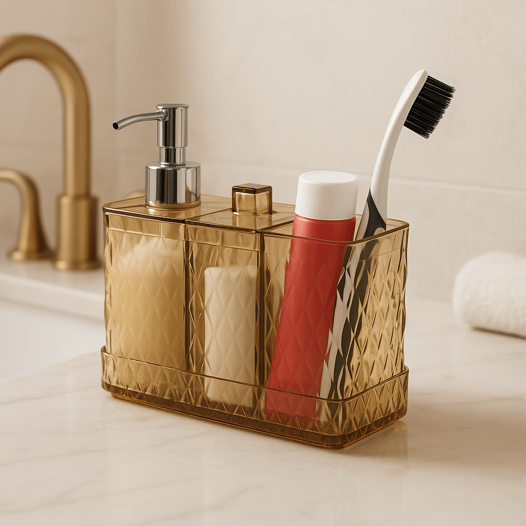 Kit Banheiro Completo com Saboneteira Pump, Porta Escovas, Porta Algodão e Suporte | 4 em1 Kit Banheiro Completo com Saboneteira Pump, Porta Escovas, Porta Algodão e Suporte Design & Casa