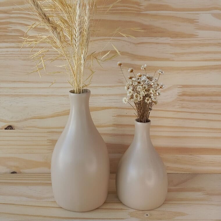 Kit com 2 Vasos Decorativos em Cerâmica Kit com 2 Vasos Decorativos em Cerâmica Design & Casa Ninho