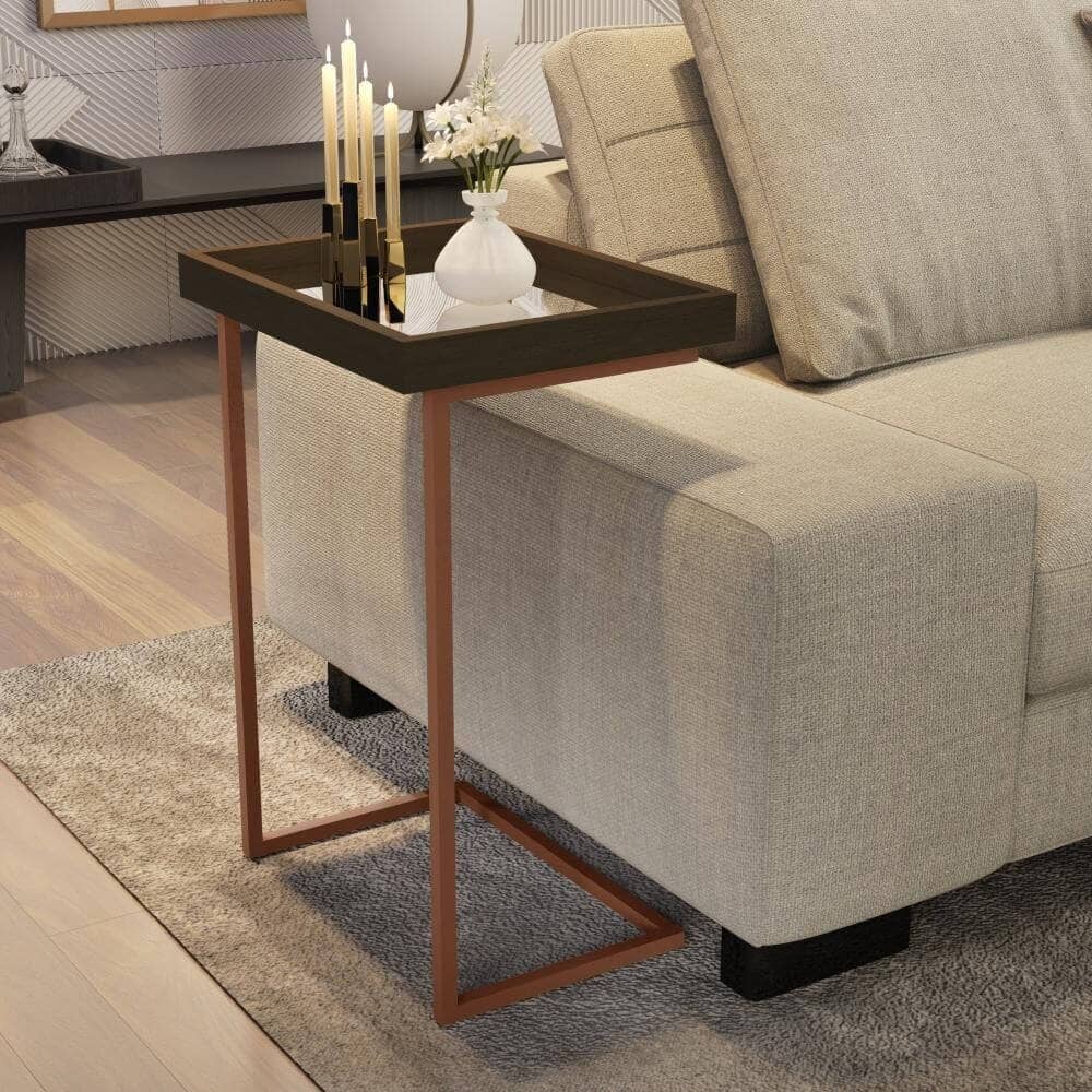 Mesa Lateral Sofá com Superfície Espelhada e Estrutura de Aço Mesa Lateral Sofá com Superfície Espelhada e Estrutura de Aço Design & Casa Canela/Bronze