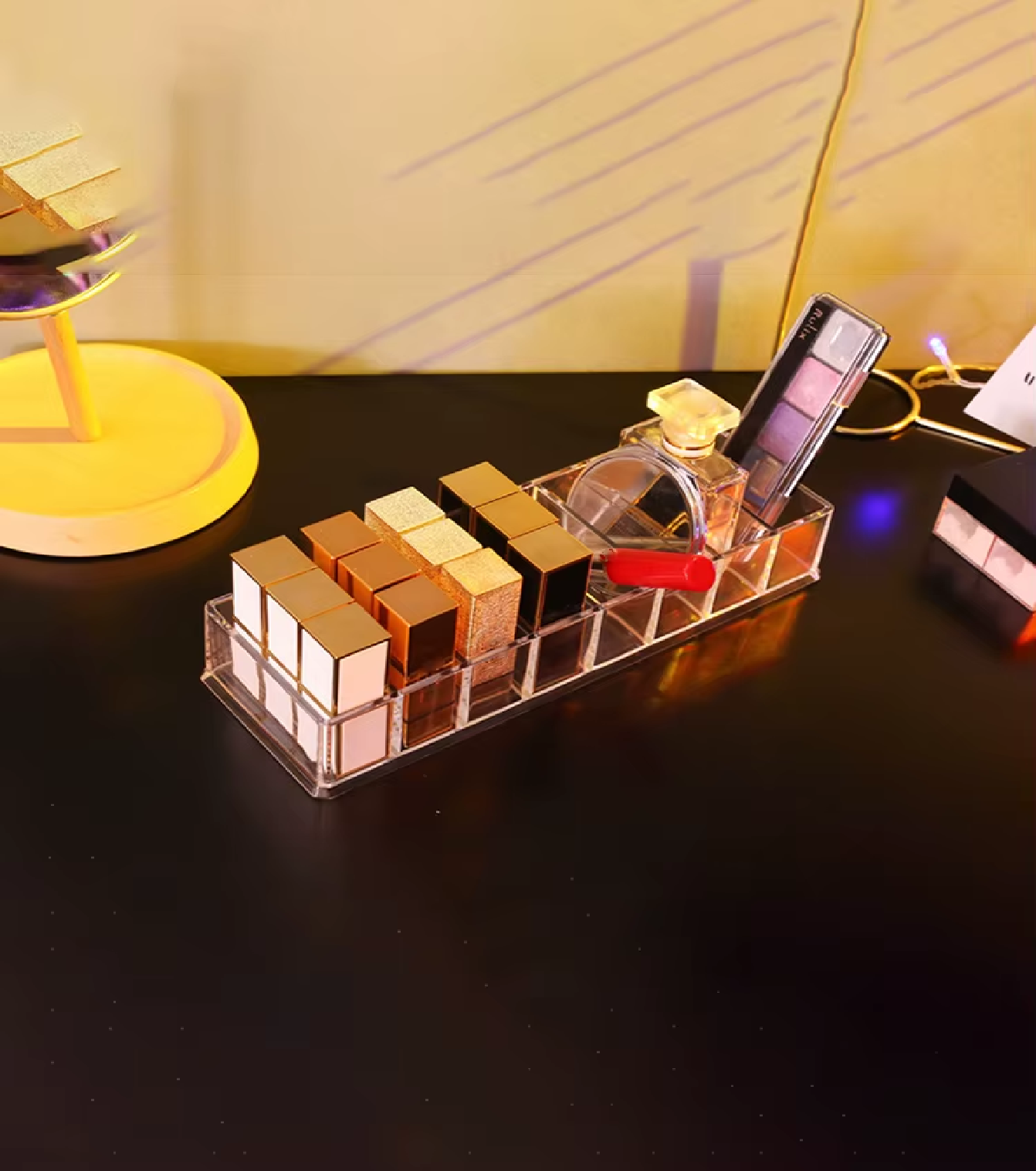 Organizador de Cosméticos em Acrílico Transparente 8 Compartimentos Organizador de Cosméticos em Acrílico Transparente 8 Compartimentos Design & Casa