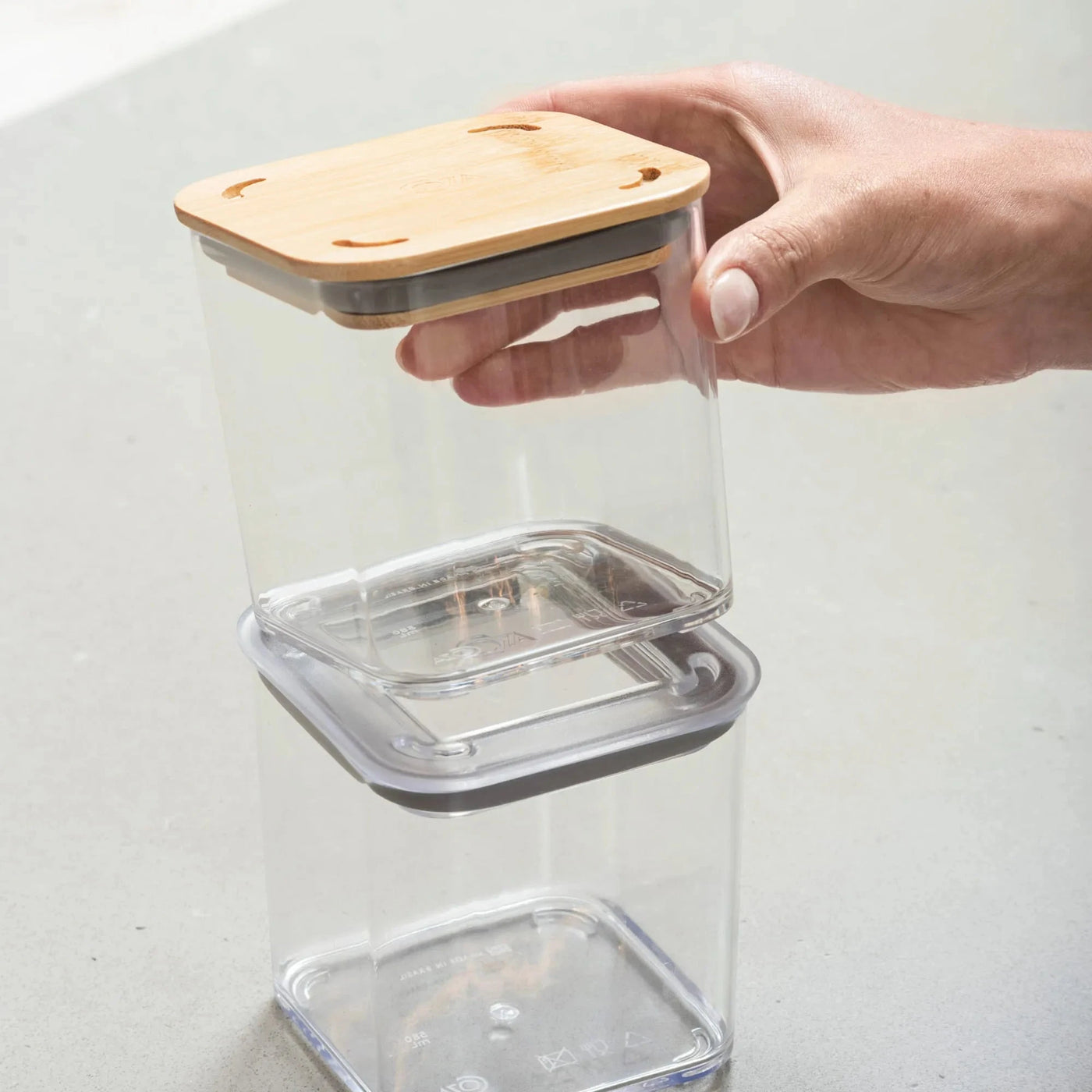 Pote Hermético com Tampa de Bambu 230ml Coleção Potes Herméticos- Pote Hermético com Tampa de Bambu 230ml Design & Casa