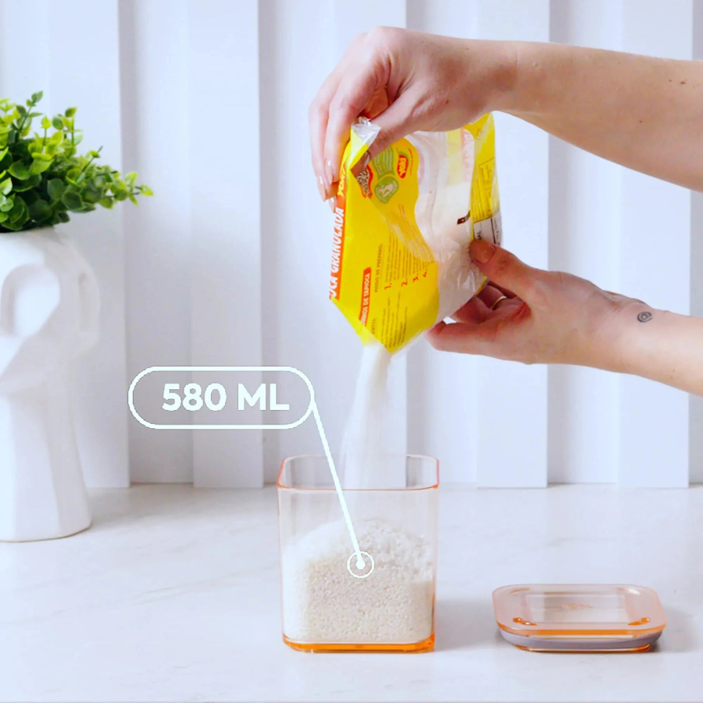 Pote Hermético Transparente com Vedação 580ml Coleção Pote Hermético- Pote Hermético Transparente com Vedação 580ml Design & Casa