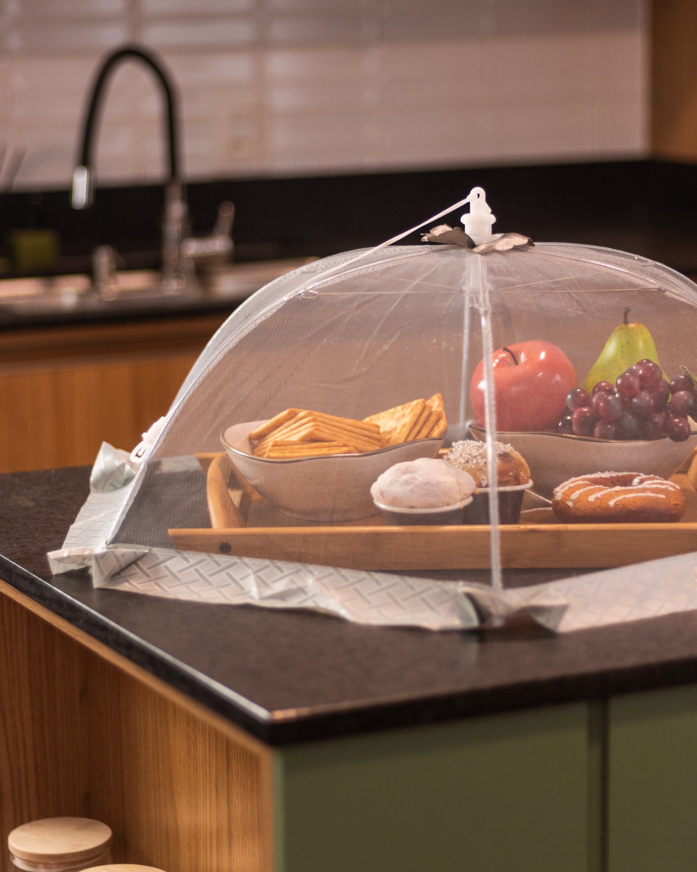 Tela Protetora de Alimentos Cinza Dobrável Tela Protetora de Alimentos Cinza Dobrável - Coleção Coziha Design & Casa