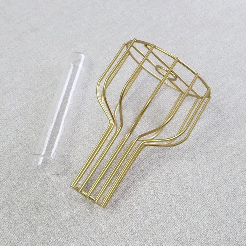 Vaso de Flor em Metal Pequeno Estilo Nórdico Design & Casa