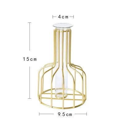 Vaso de Flor em Metal Pequeno Estilo Nórdico Design & Casa Gold