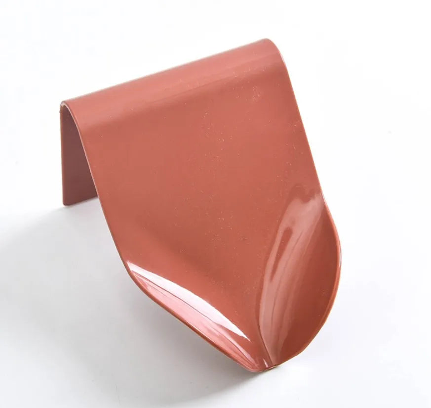 Wall Mounted Soap Dish Drain Soap Holder for Bathroom Self Adhesive Soap Dish Plastic Soap Container Bathroom Accessories Design & Casa Red