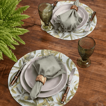 Guardanapo Tecido Verde Sálvia com Franjas Coleção Mesa Posta- Guardanapo Tecido Verde Sálvia com Franjas Design & Casa 