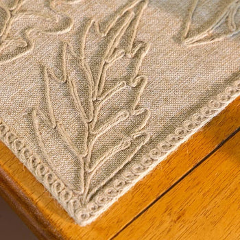 Jogo Americano Textura Folhas em Linho Coleção Mesa Posta- Jogo Americano Textura Folhas em Linho Design & Casa 