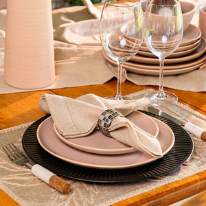 Kit com 4 Anéis para Guardanapo Dourado com Revestimento de Pastilhas Coleção Mesa posta> Anéis para guardanapo- Kit com 4 Anéis para Guardanapo Dourado com Revestimento de Pastilhas Design & Casa 