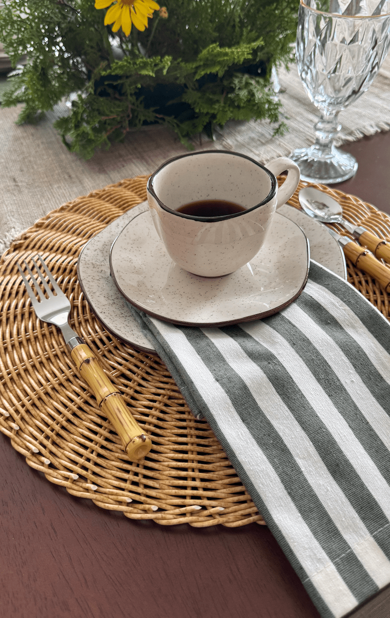Kit Dupla Perfeita Mesa Posta | Leve 4 Lugares, Pague somente 3 Jogo Americano Redondo 6 Peças Verde Design & Casa 