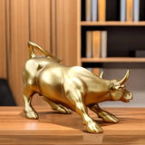 NORTHEUINS Wall Street Bull Market Resin Ornaments Feng Shui Fortune Statue Wealth Figurines For Office Interior Desktop Decor Design & Casa 