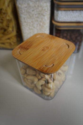 Pote Hermético com Tampa de Bambu 580ml Coleção Potes Herméticos- Pote Hermético com Tampa de Bambu 580ml Design & Casa 