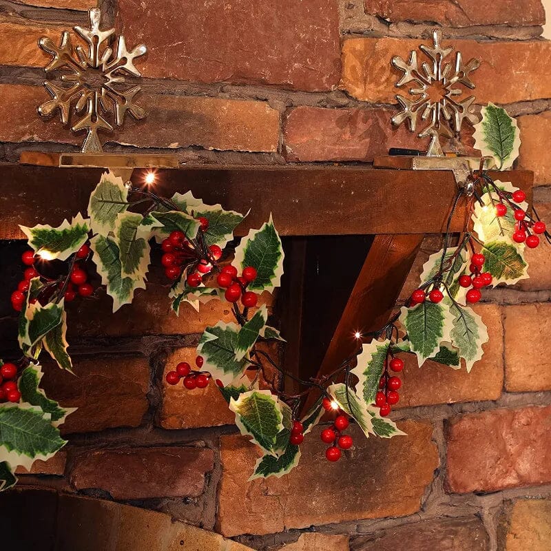 2M Christmas Garland with Light Artificial Red Berry Holly Leaves Ivy Vine Rattan Wreath for Christmas Tree Ornament Home Decors Design & Casa 
