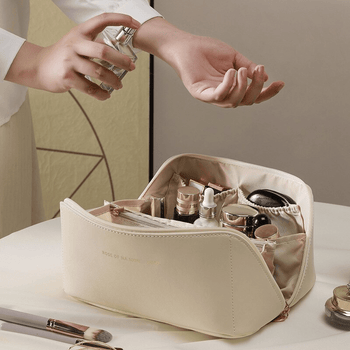Necessaire Feminina Porta Maquiagem Organizadora com Divisórias Grande Capacidade Organização 02 - Necessaire Feminina Porta Maquiagem Organizadora com Divisórias Grande Capacidade Design & Casa Nude 